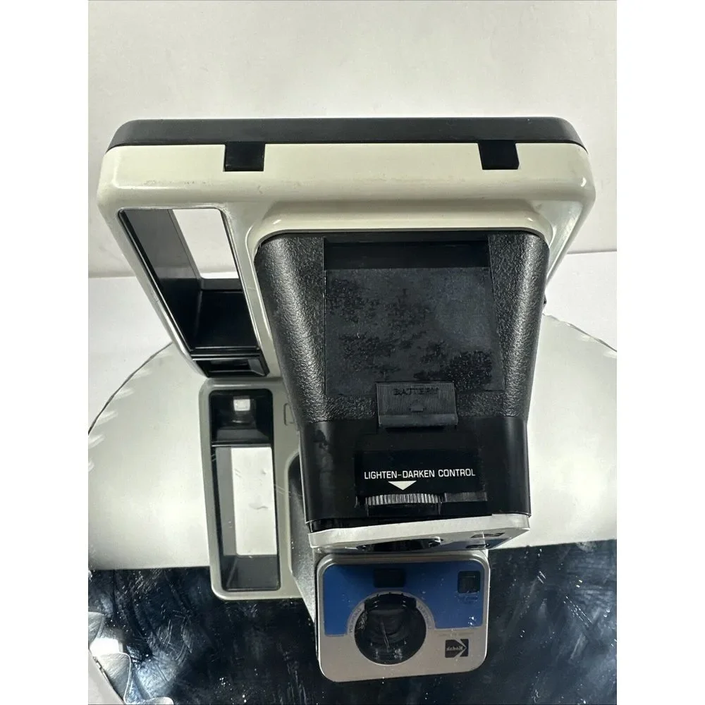 Vintage The Handle Kodak‎ Instant Camera Untested